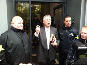 John Griffin Addison Lee & heavies_ Cycling die-in